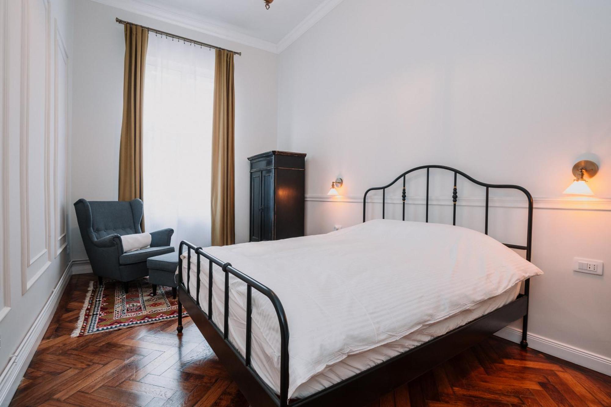 Old Town Central Apartment Cluj-Napoca Extérieur photo